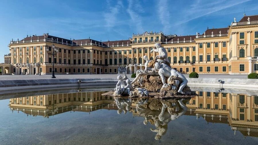 Vienna: Schönbrunn, Belvedere, Big Bus, Giant Wheel & Cruise - How the Vienna pass is organized