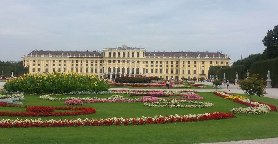 Vienna: Schönbrunn Palace and City Center Guided Tour - Key points to know before booking