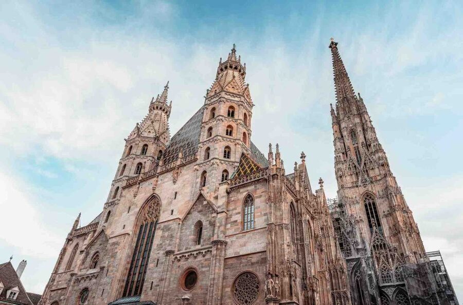 Vienna: Schönbrunn Palace and City Center Guided Tour - St. Stephen’s Cathedral as the final landmark
