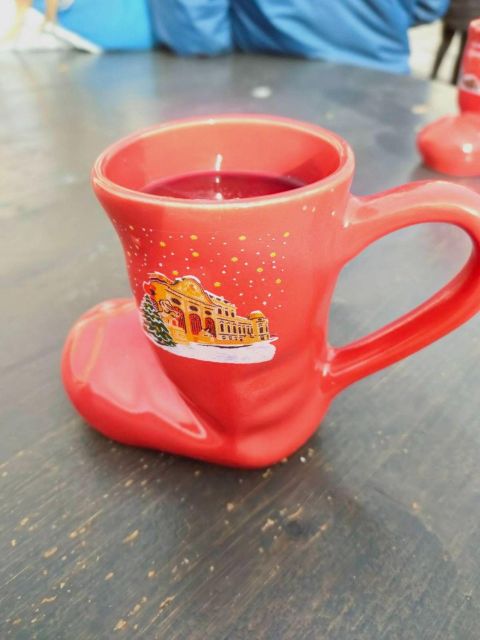 Vienna: Schönbrunn Palace & Christmas Market Walking Tour - Should you book this tour?