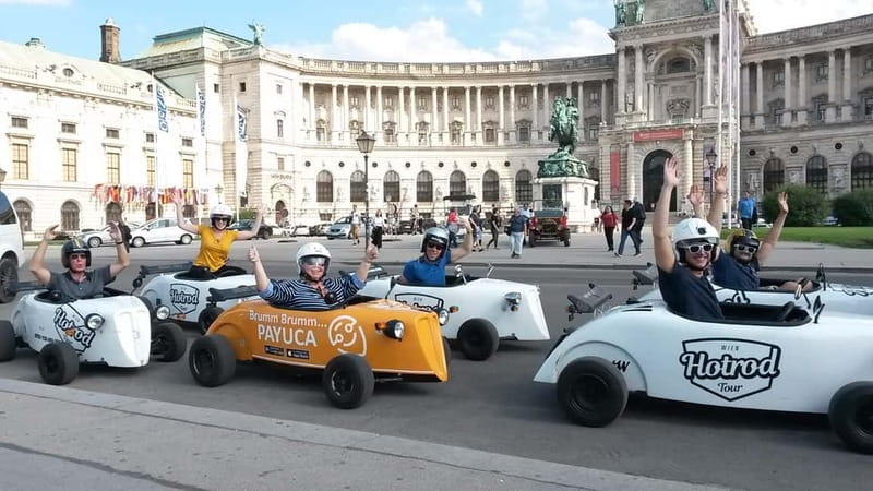 Vienna: Sightseeing Tour in Hotrod - Old-town streets and the Danube Canal
