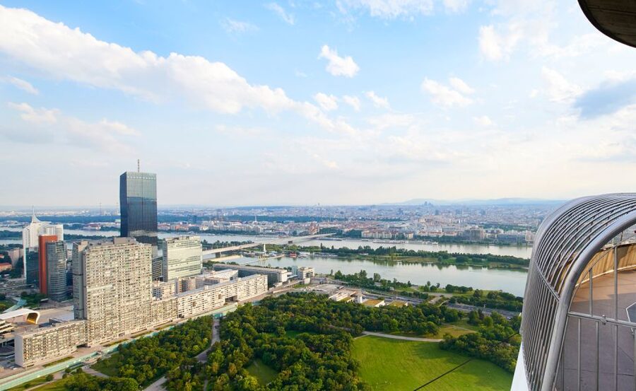 Vienna: Skip-the-Line Entrance Ticket to the Danube Tower - The rotating café and restaurant experience