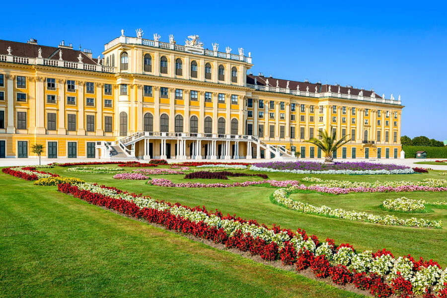 Vienna: Skip-the-Line Schönbrunn Palace and Gardens Tour - Inside 22 staterooms of the Habsburg residence