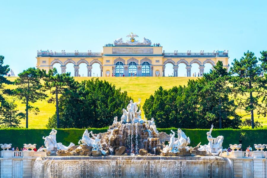 Vienna: Skip-the-Line Schonbrunn Palace Private Tour - Climbing Toward the Gloriette