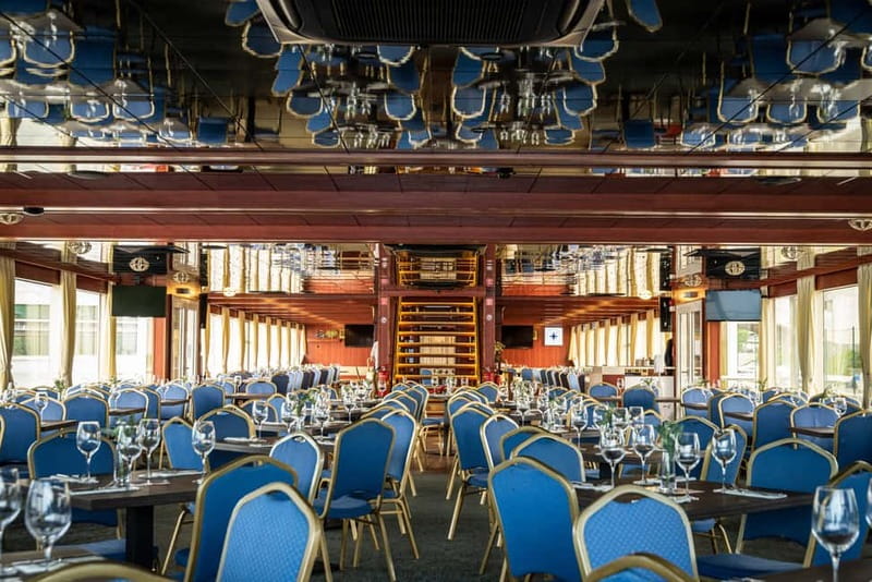 Vienna: Sunset Summer Cruise - Boarding the MS Kaiserin Elisabeth