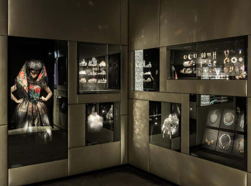Vienna: Swarovski DIY Workshop Experience - Practical details before you book