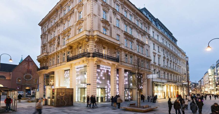 Vienna: Swarovski House Tour with Champagne and Gift - What the Swarovski House tour is really like