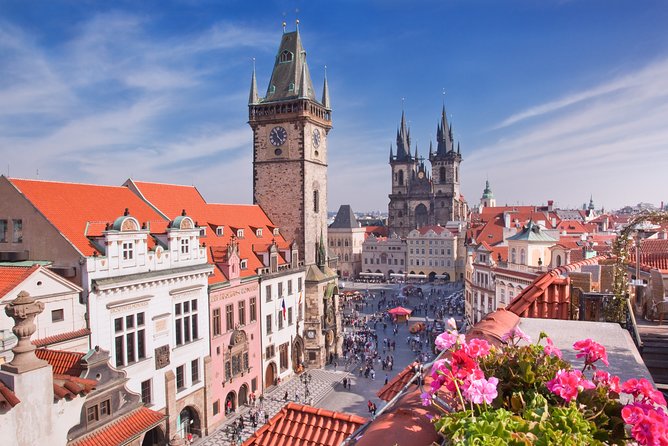 Vienna to Prague - Private Transfer with 2 hours of Sightseeing - Lednice and Valtice for castles and wine