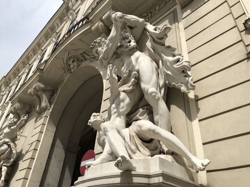Vienna: Unforgettable Private City Tour - What the guide adds to the ride