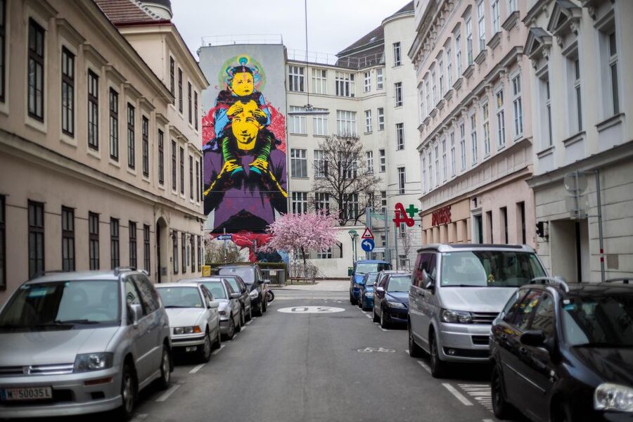Vienna Urban Art Tour: Explore a different side of Vienna! - Using the CityRiddler app without frustration