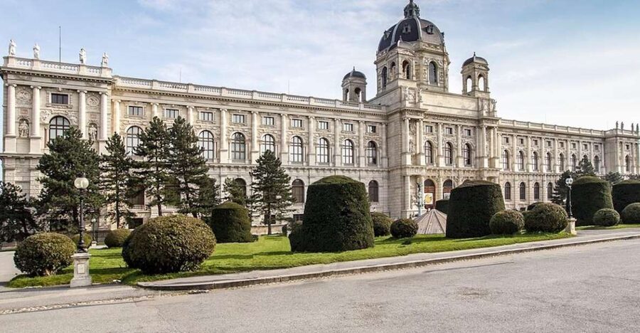 Vienna: Walking Tour of the Historic Ringstrasse - Why the Ringstrasse matters