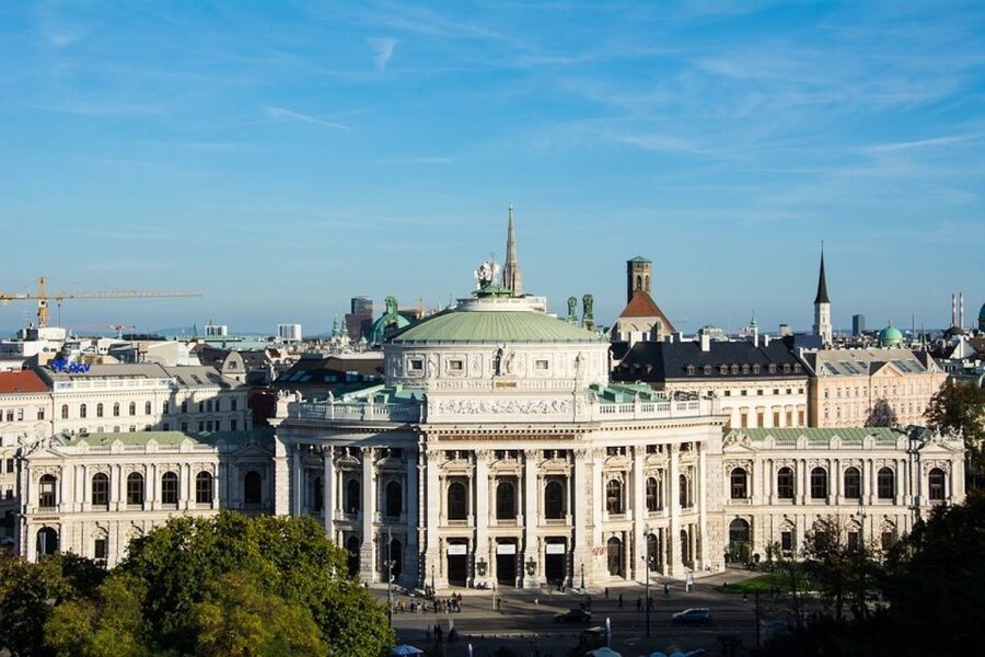 Vienna: Walking Tour of the Historic Ringstrasse - Palais Ephrusi and the human side of grandeur