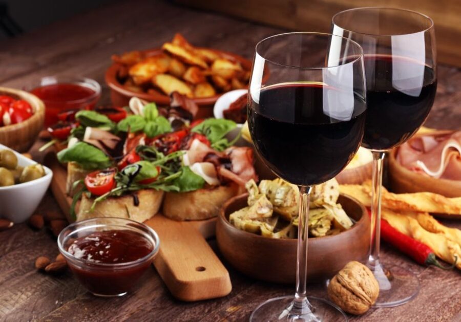 Vienna: Winery and Wine Tasting Tour with a Wine Expert - Why Vienna is an unusual wine city