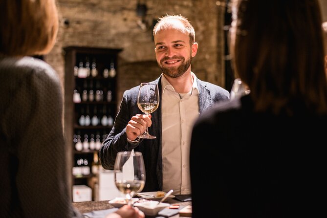 Viennese Wine Tasting in a Private Hidden Wine Cellar - What makes the small group useful