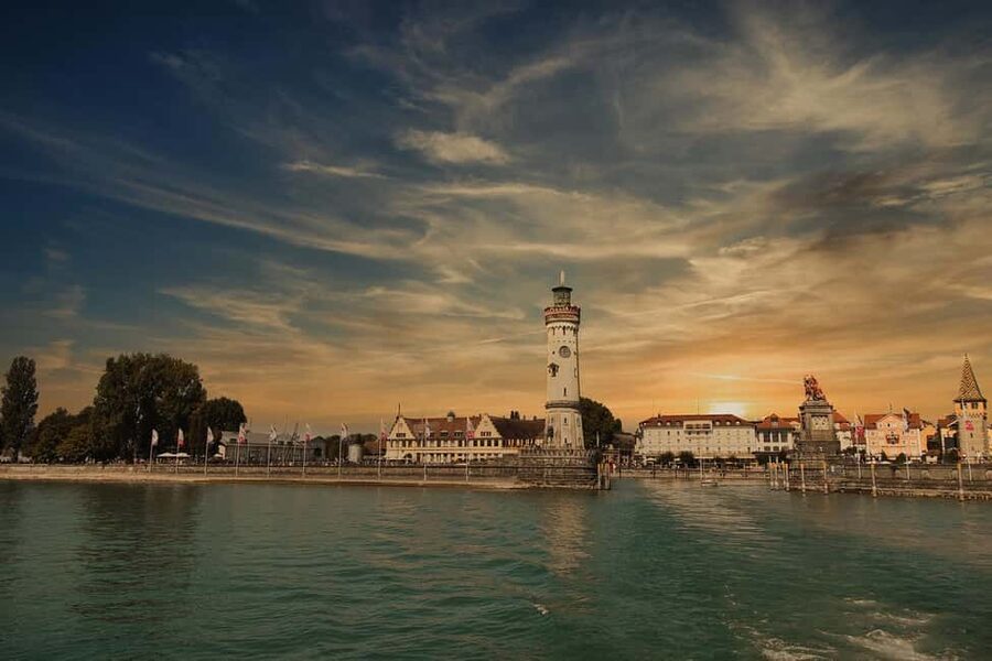 Zurich: Private Liechtenstein, Austria, and Germany Day Trip - Guide quality and the flexible pace